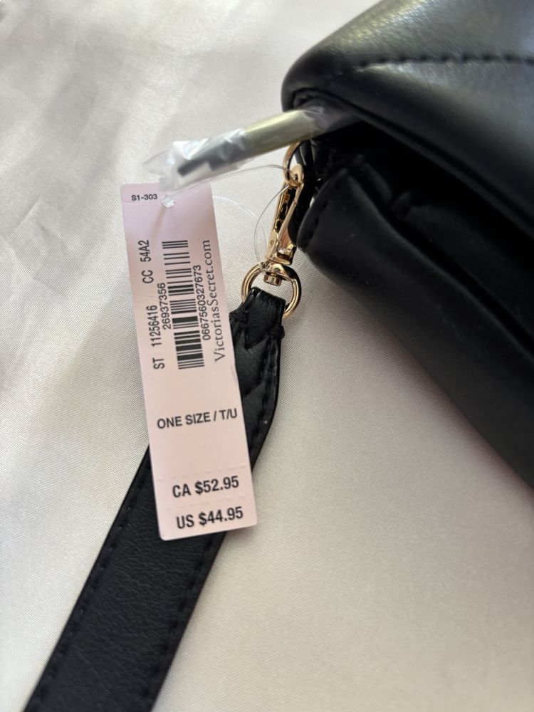 Чантичка Victoria‘s Secret
