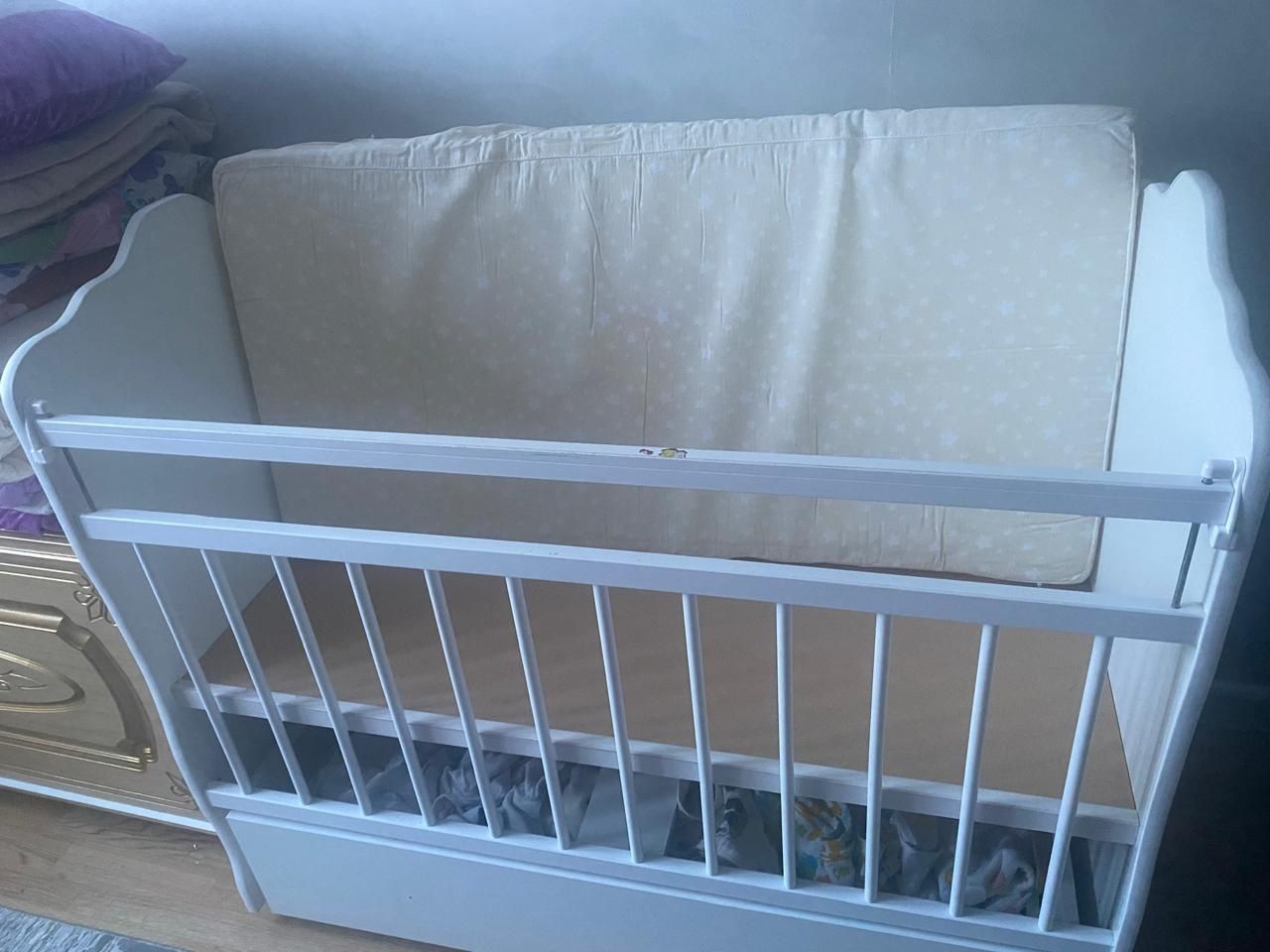 Продам кровать манеж