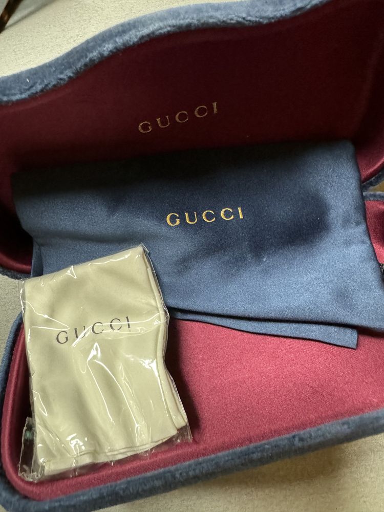 Ochelari de soare Gucci