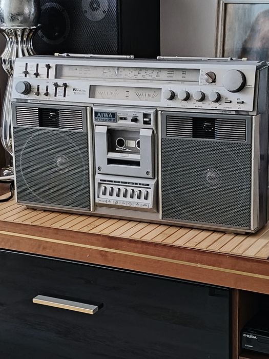 Aiwa TPR 990 E  radiocaset made in Japan