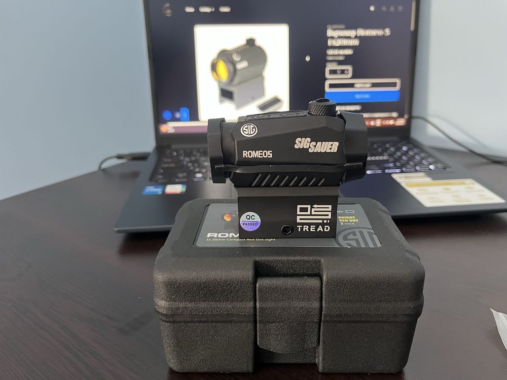 SIG SAUER ROMEO5 Red Dot Sight 1x20mm