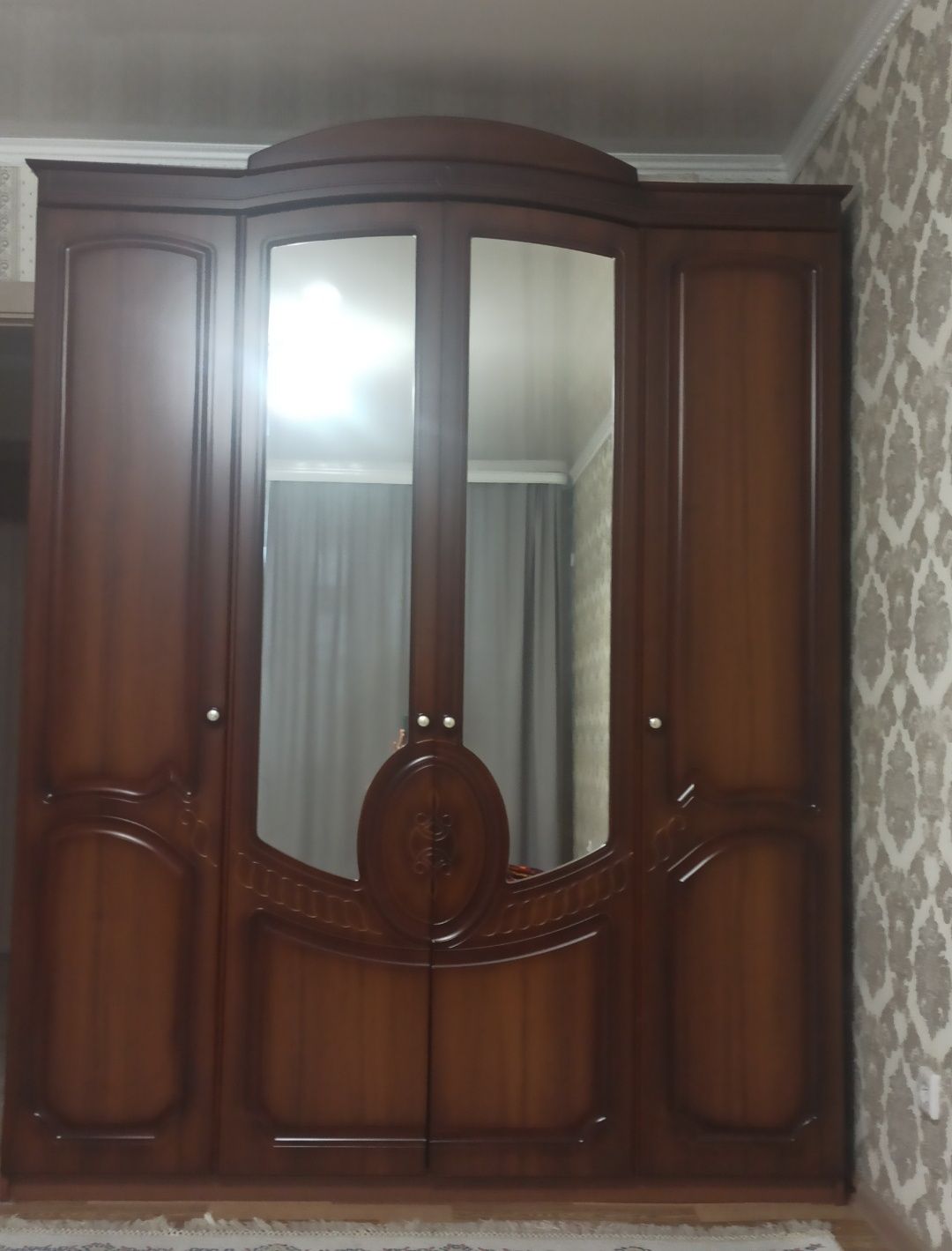 Срочно шкаф сатылады