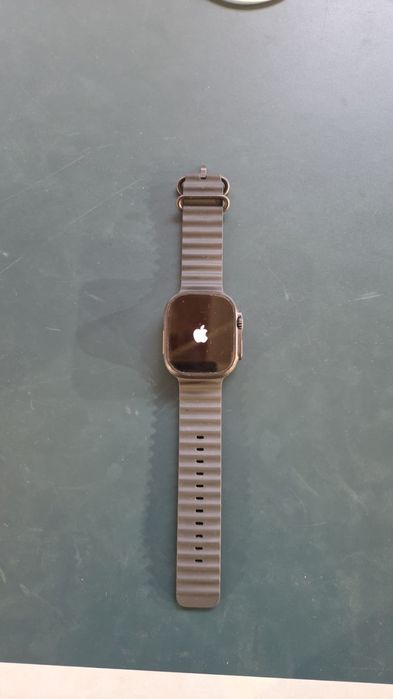 Apple watch ultra 2    2024