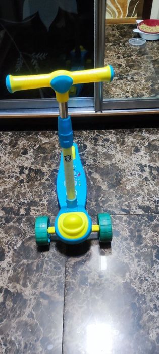 Продаётся детский сомакат