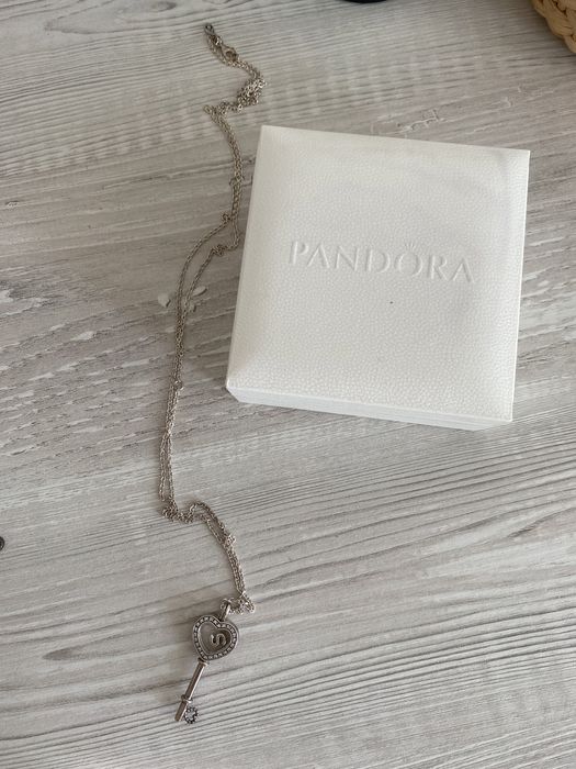 Lantisor si charmuri Pandora