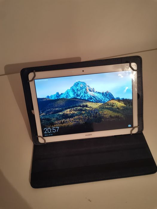 Vând tabletă Huawei MediaPad T3 10.0 LTE