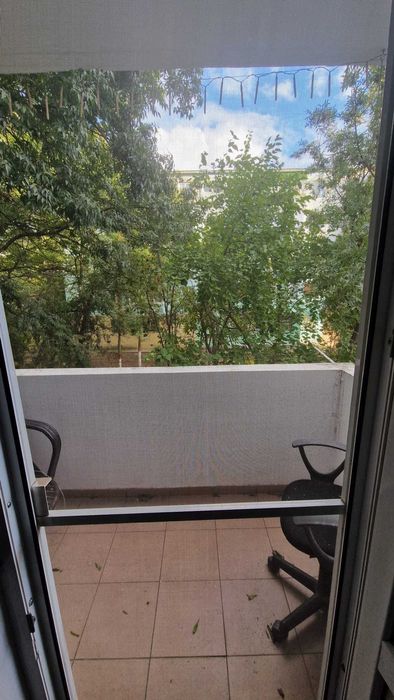 Inchiriez apartament 2 camere-Tomis Nord-termen lung-centrala pe gaz