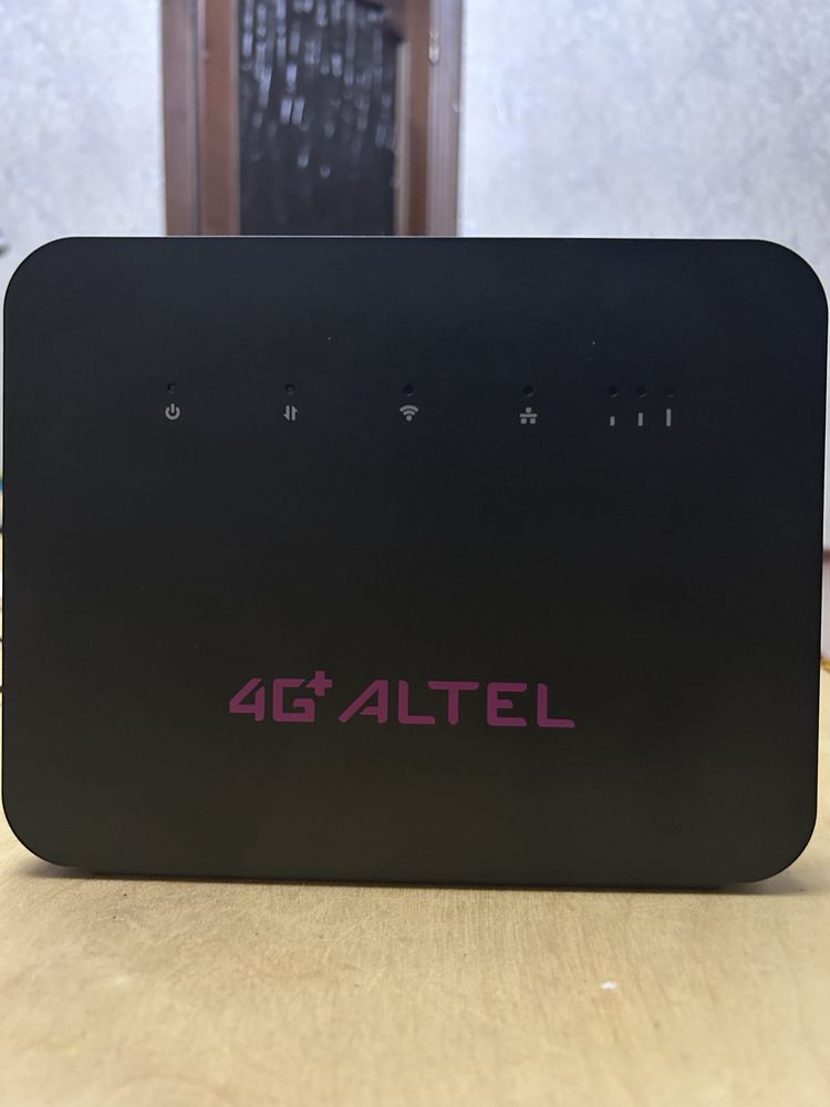 Wi-Fi роутер ALTEL P28 CPE модем