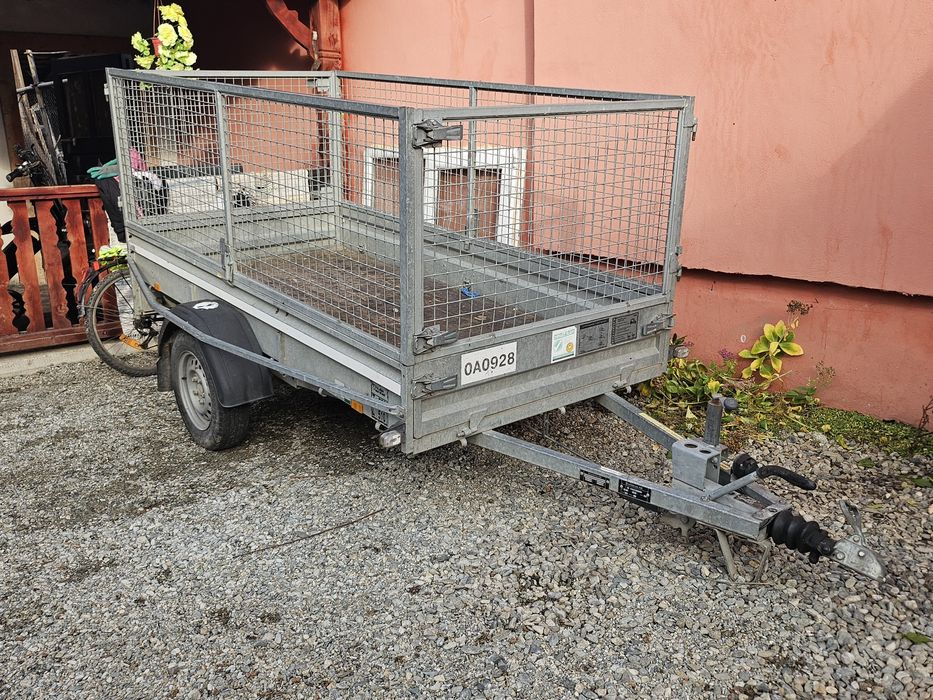 Vând remorcă auto uniaxială Thule / Brenderup, model din seria Rental