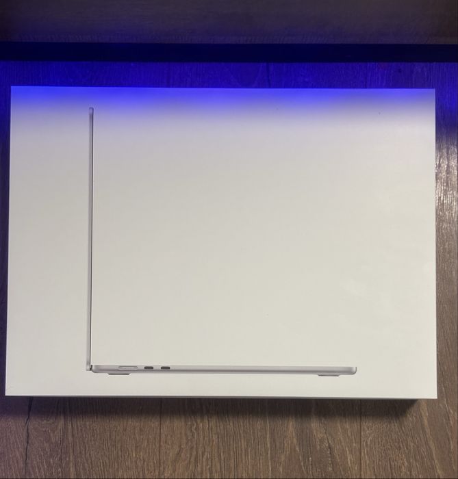 Apple MacBook Air 15” M4 (2025) – 10 CPU / 10 GPU – Чисто нов