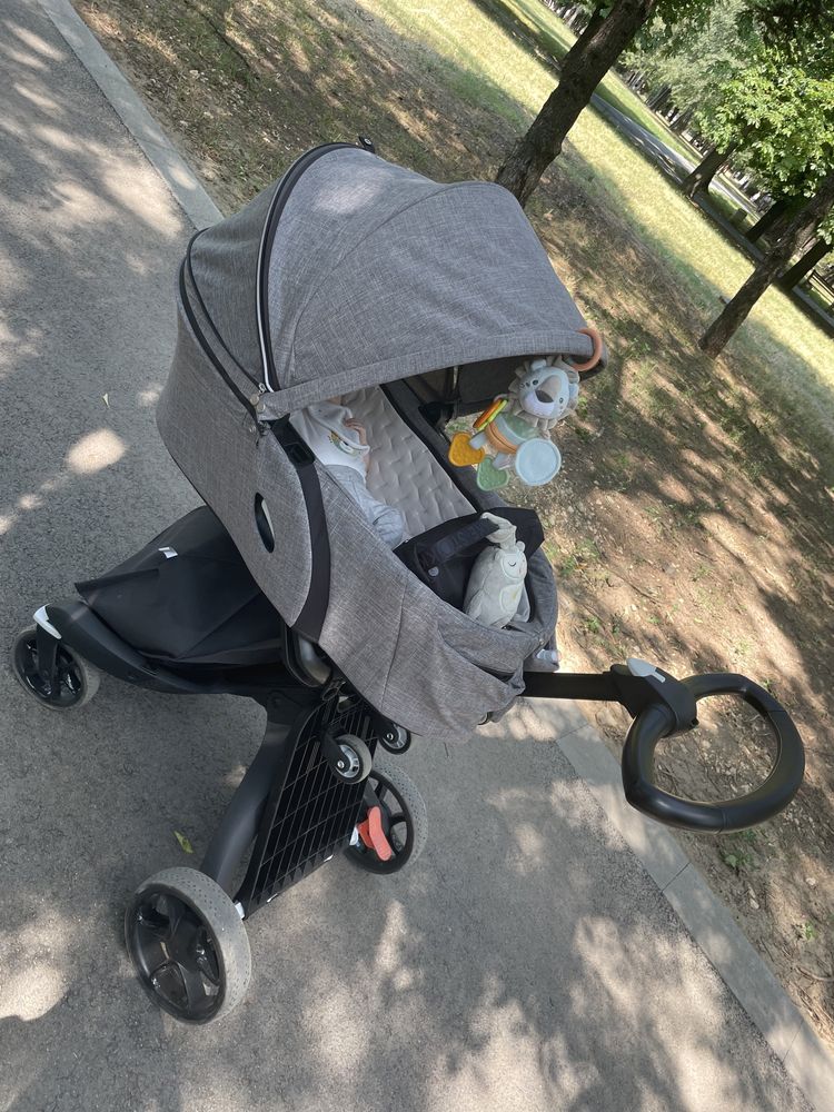 Stokke Xplory V6 и много аксесоари