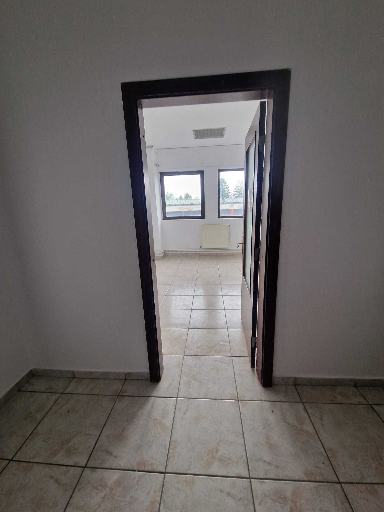 INCHIRIERE spatiu ideal pentru SALA FITNESS ,aerobic,dans,Brasov