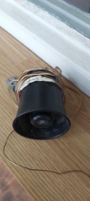 Vand sirena auto am avut-o pe dacia veche