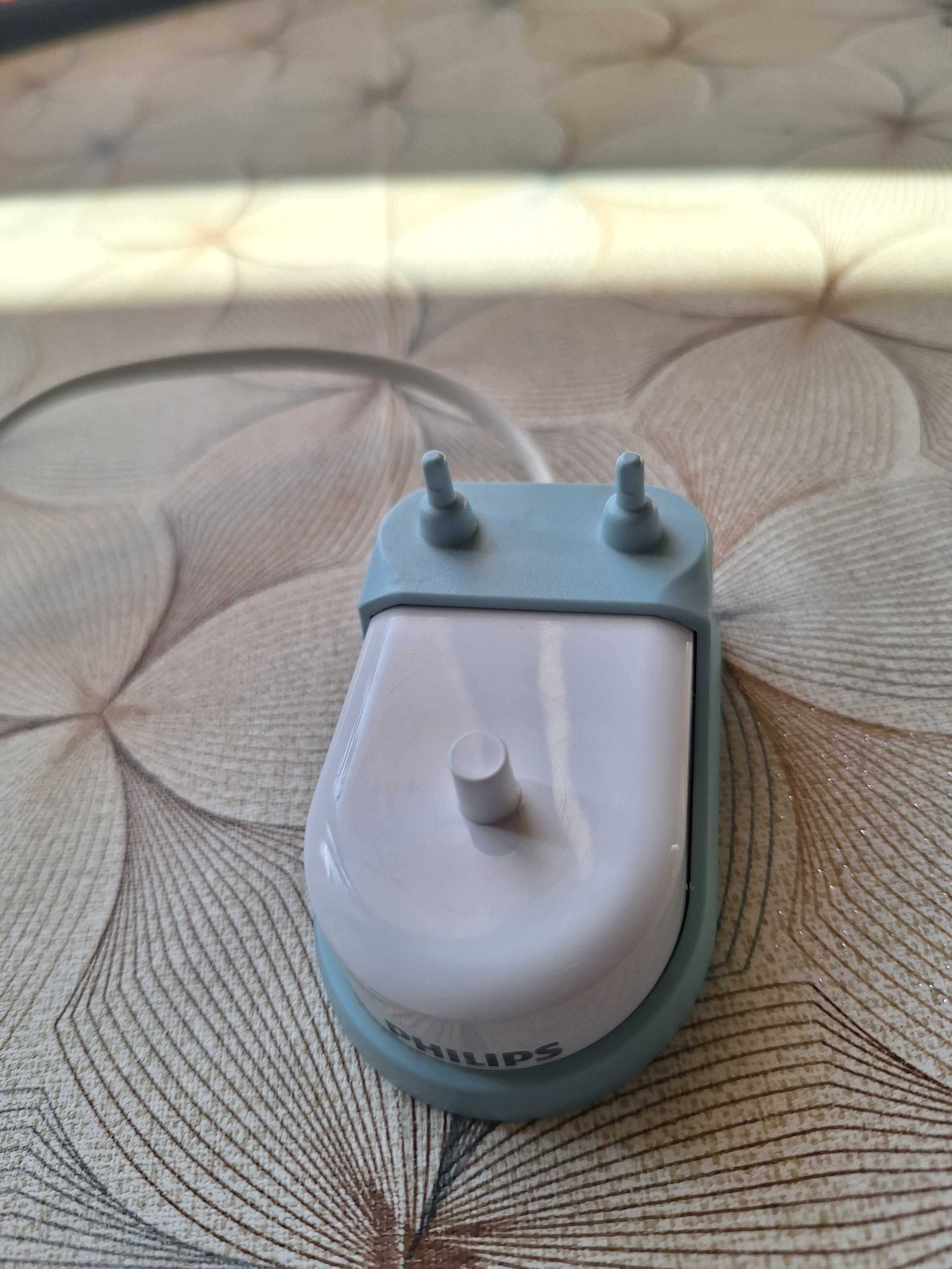 Оригинално безжично зарядно за четка за зъби Philips Sonicare