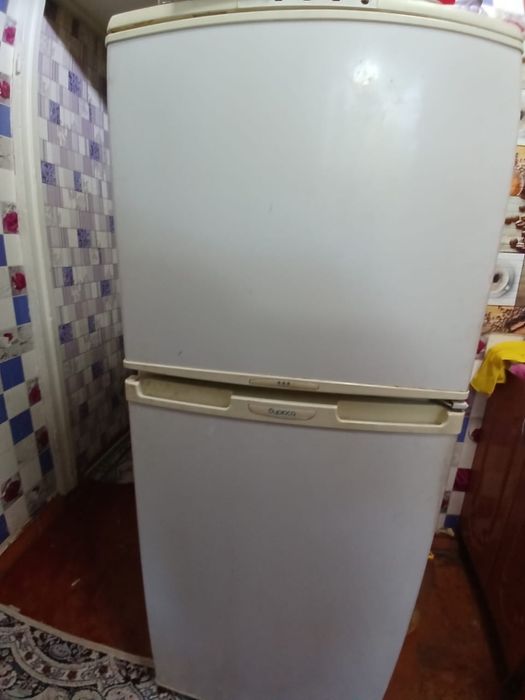 Продам холодильник