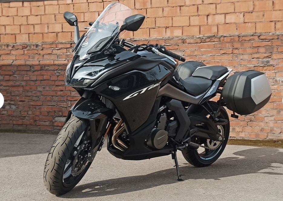 Cf moto 650gt sport turist