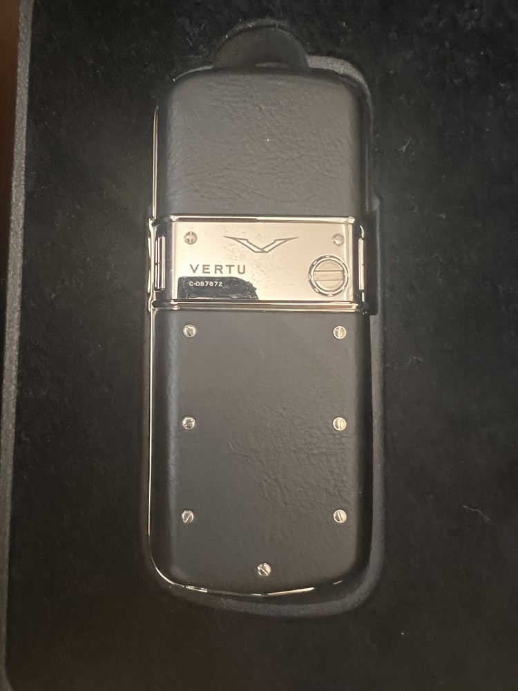 Vertu Constellation