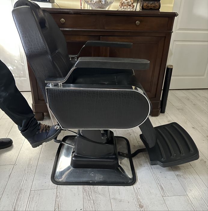 Scaune Frizerie/Barber Prifesionale