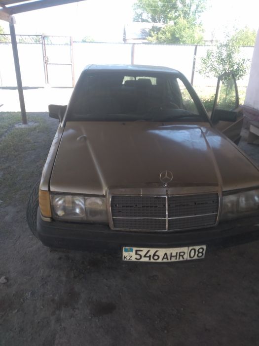 Продам мерседес 190