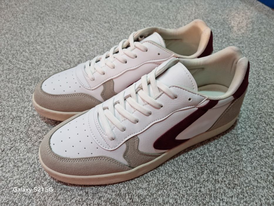 YANGI oyoq kiyimlar FLO dan olingan