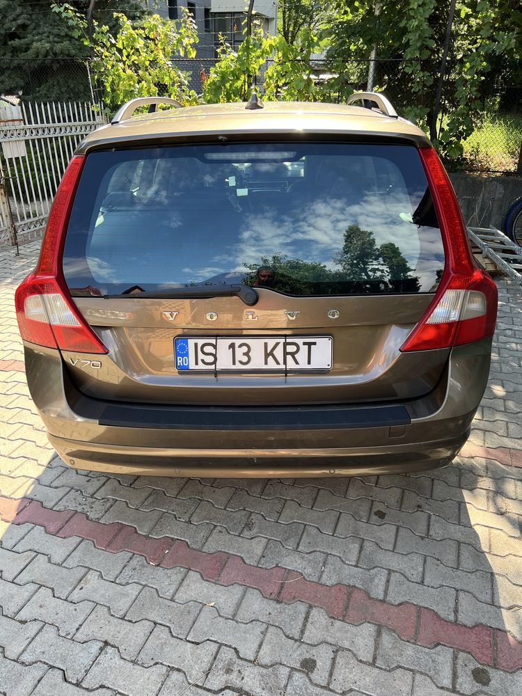 Vand Volvo V70 D2 1.6 diesel 115 cp, an fabricatie 2013