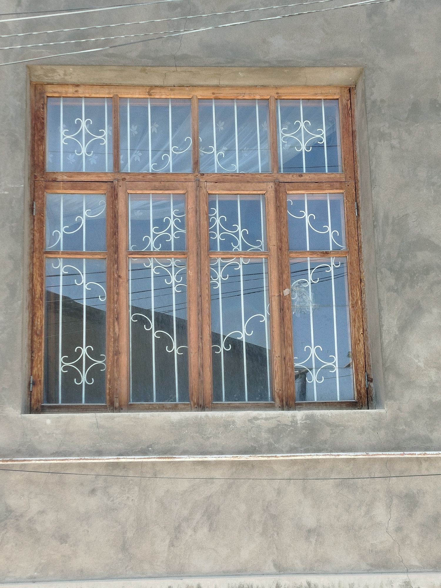 Taxta rom 200 000