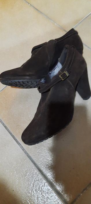 Botine marimea 38-39, maro