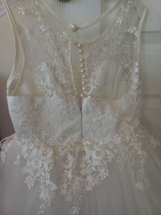 Официални рокли - розова и бяла