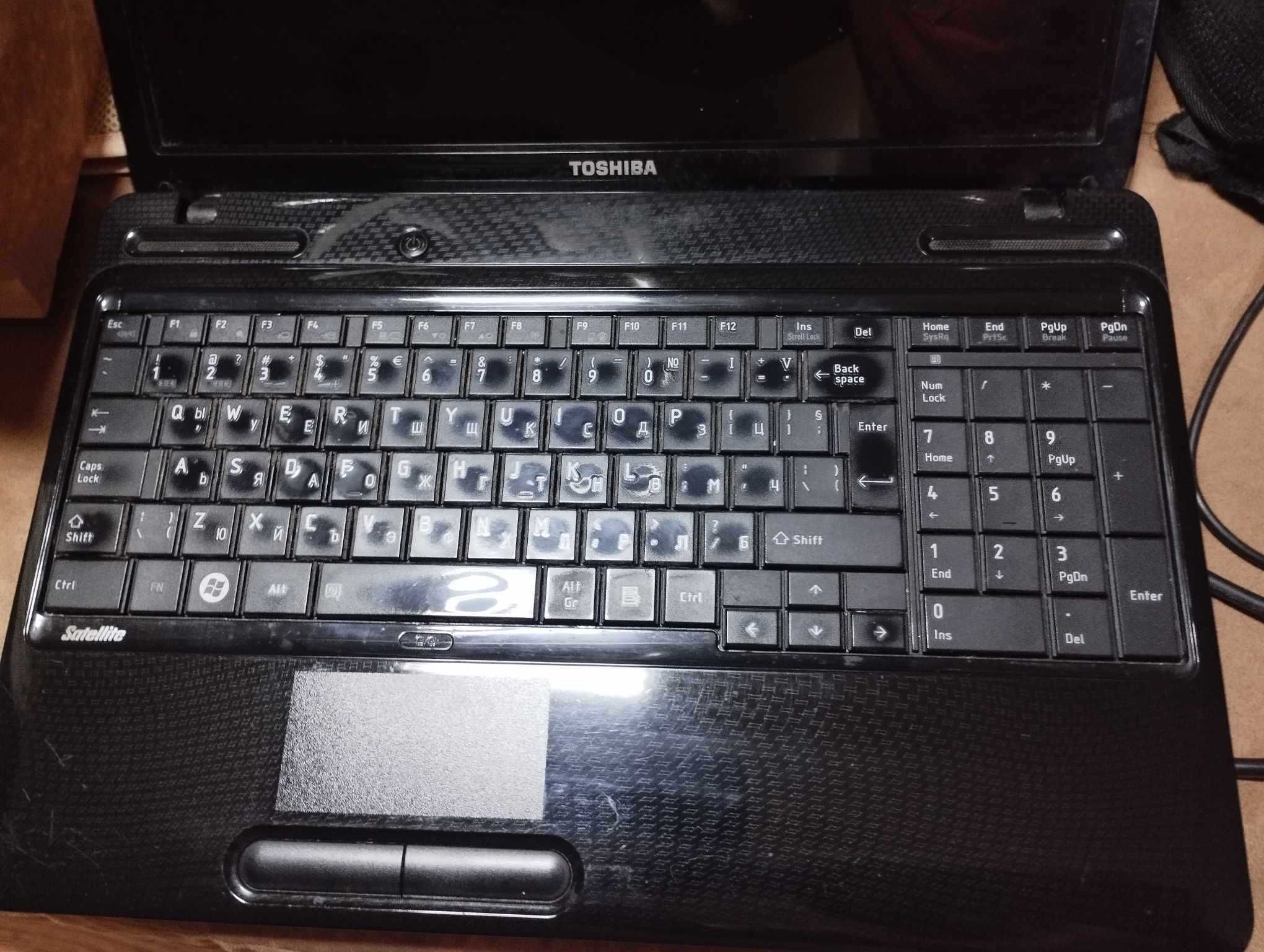 Лаптоп TOSHIBA L 650 черен