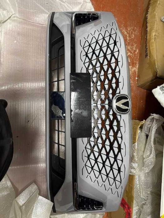 Передний бампер оригинал на Чанган Цс55+ рестайл