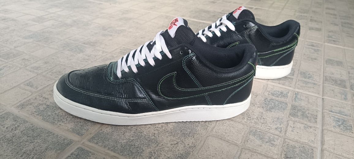 Nike world wide leather