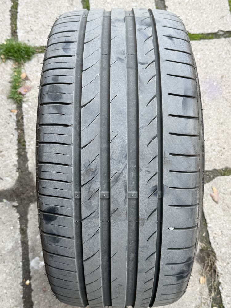 Летни гуми 235/35/19