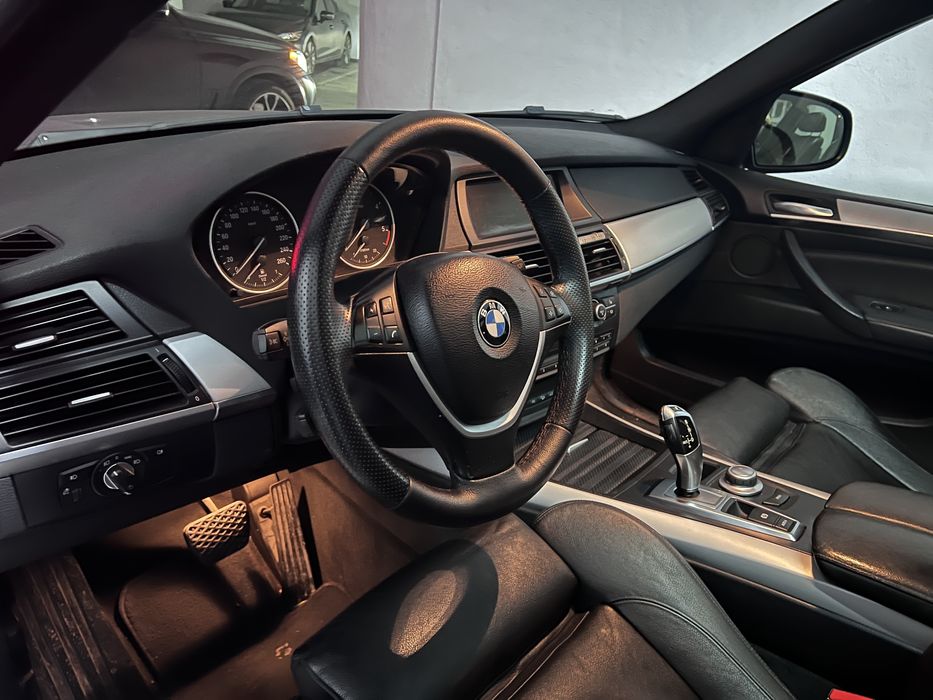BMW X5 3.0d 2009 Top