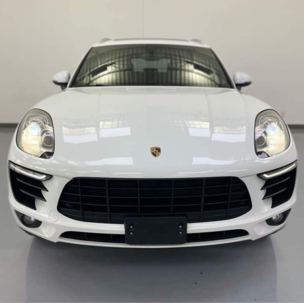 Inchiriez Porsche Macan S