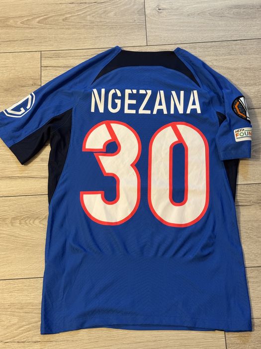 Tricouri FCSB Europa ,sezon 24-25