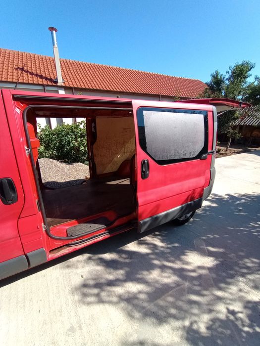 Opel Vivaro 2.0 CDTI, 122036km, 2008, model lung