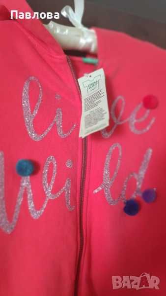 НОВО United Colors of Benetton XS суитчер с етикета