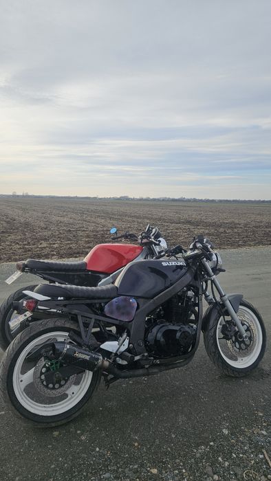 Dezmembrez/Piese Suzuki Gs500, orice piesa, orice an