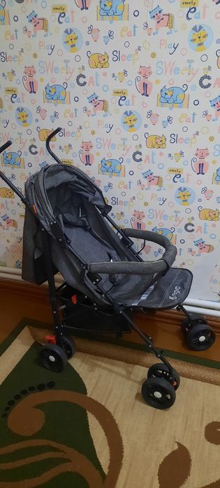 Продам коляску 5000тг