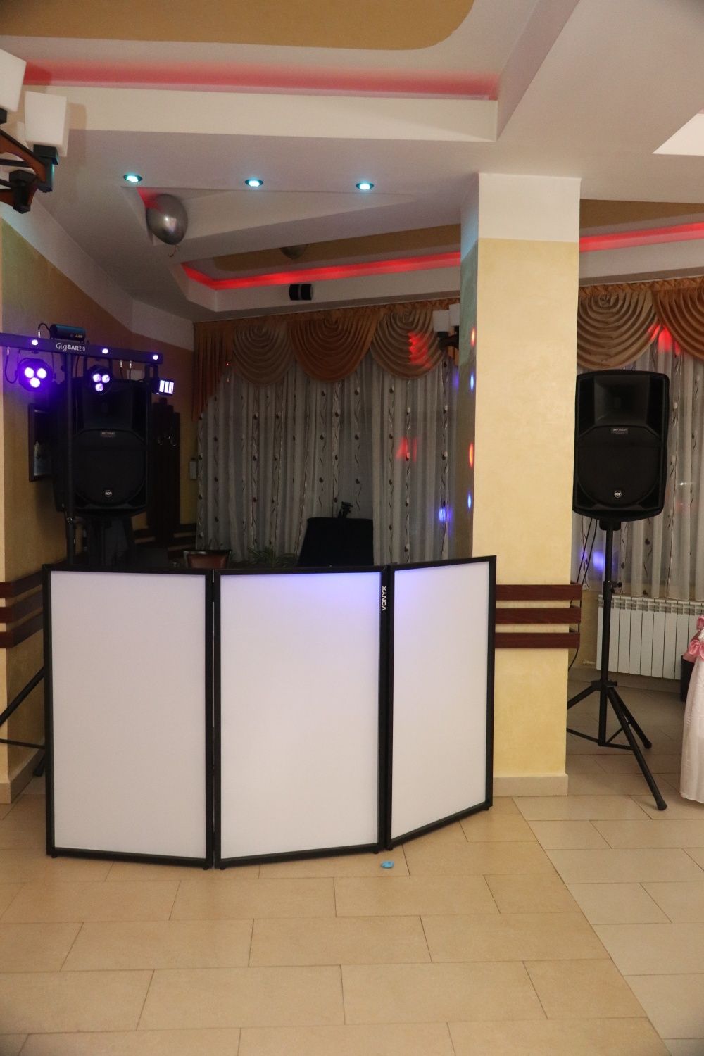 Dj solist vocal sonorizare nunti cumătrii majorate aniversari party