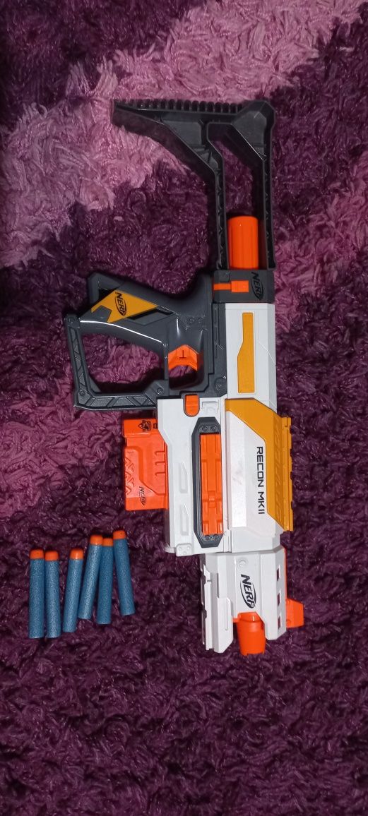 Arma nerf cu gloanțe