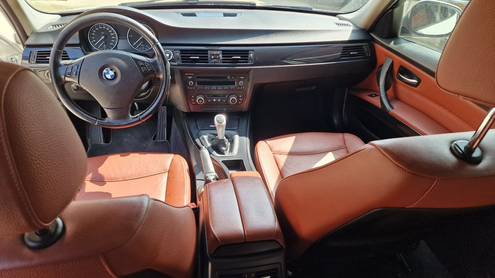 BMW 318D E91 2010