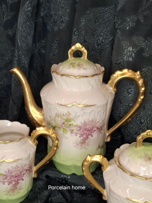 Старинен сервиз за кафе