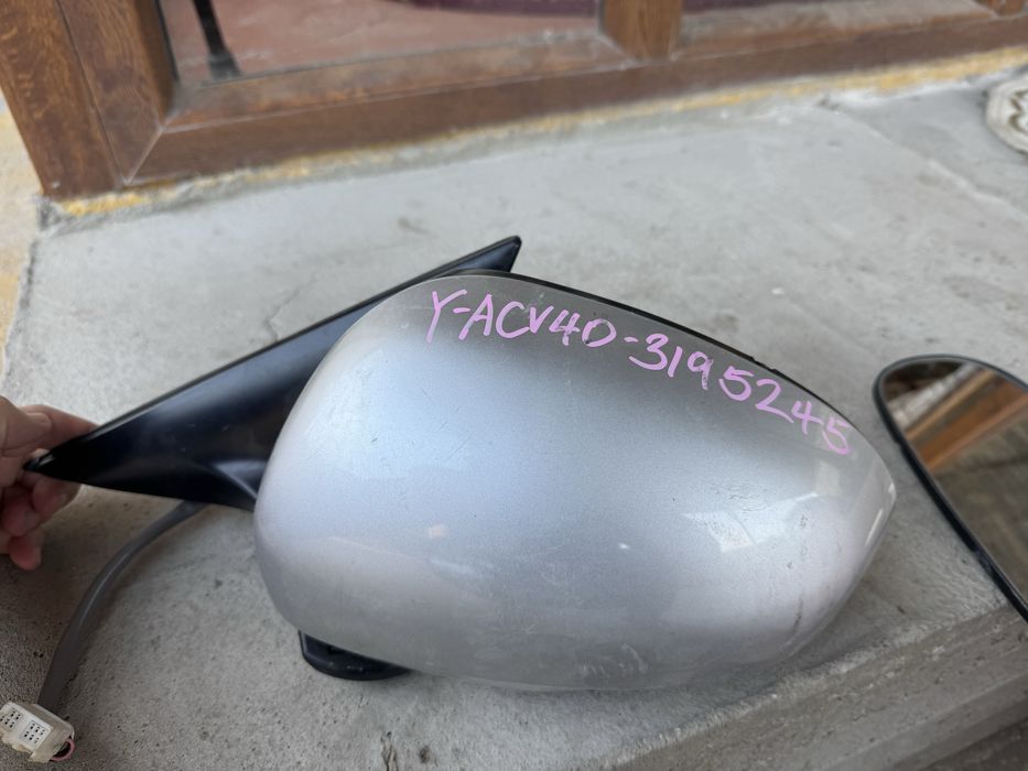 Боковые зеркала на Камри