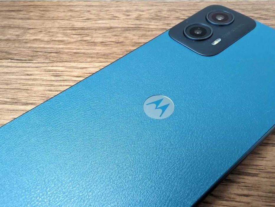Нов Motorola Моto G34 5G, 8/128GB, 120 Hz дисплей, неразпечатан