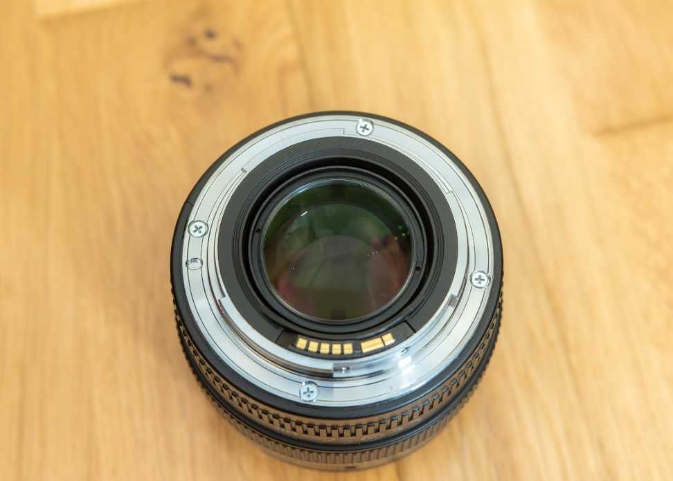 Canon EF 50mm f1.4 USM - Obiectiv foto