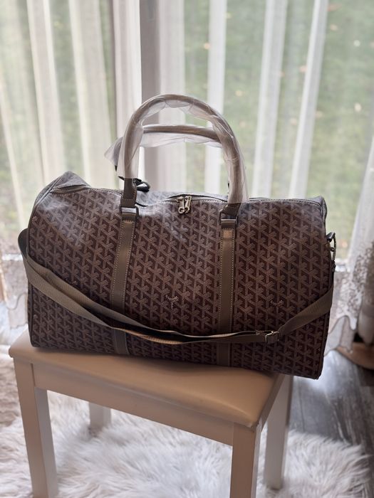 Genti travel goyard
