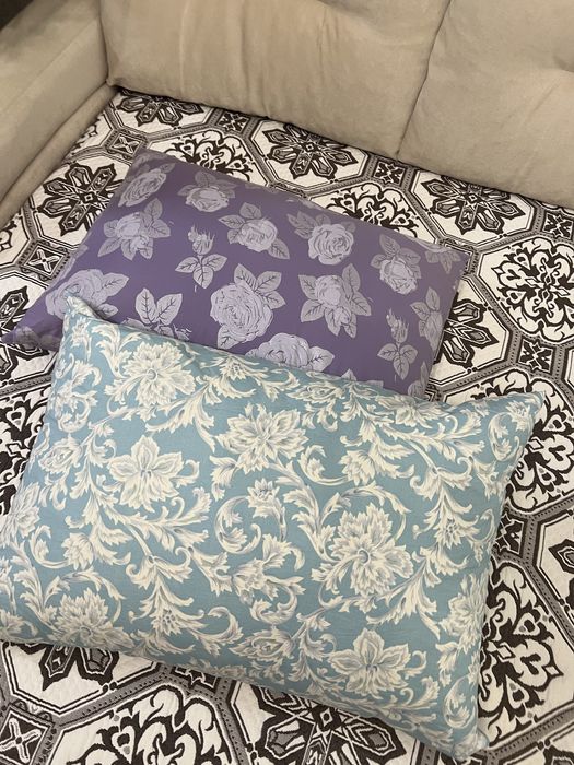 Продам подушки б/у