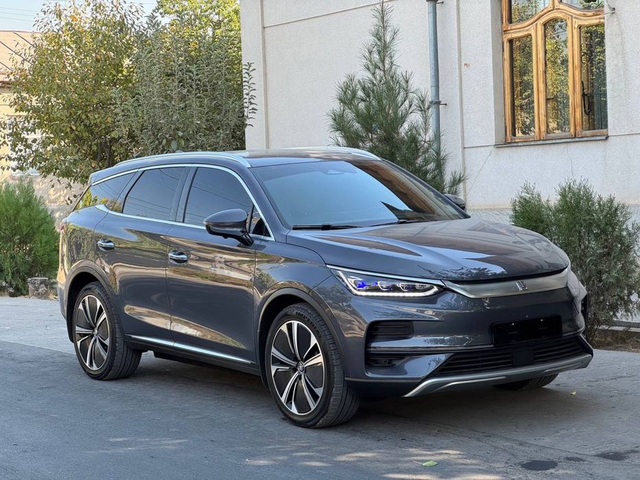 BYD tang 4,4 сек 2022 йил