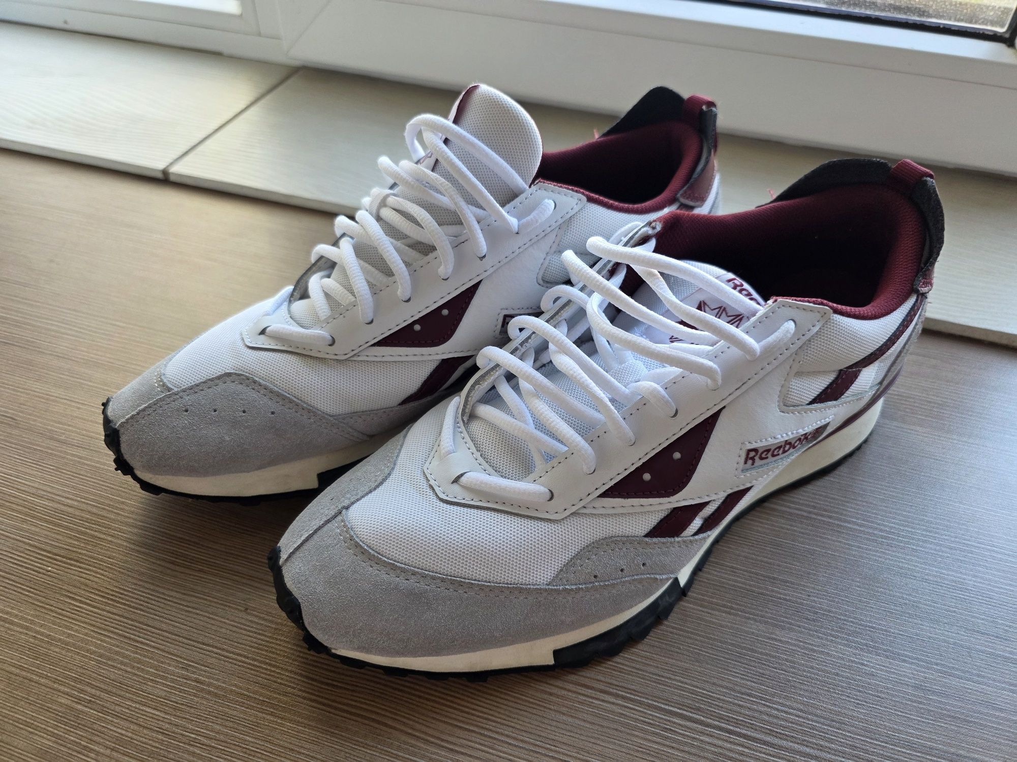 Reebok LX2200 marimea 45